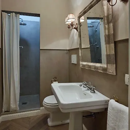 Rizzoli 3 Guest house